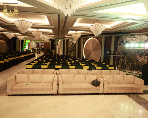 Corporate Awards to Team Achievements: December Events That Deserve a Royal Stage