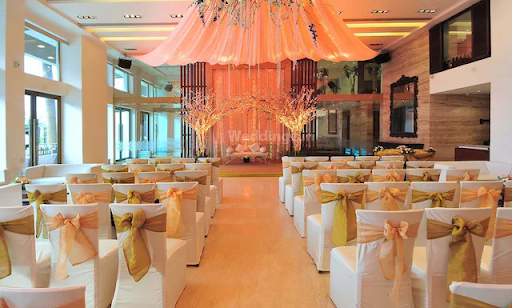 Wedding Venue in Mumbai with Royal Décor – Experience Royal Weddings at Royal Halls