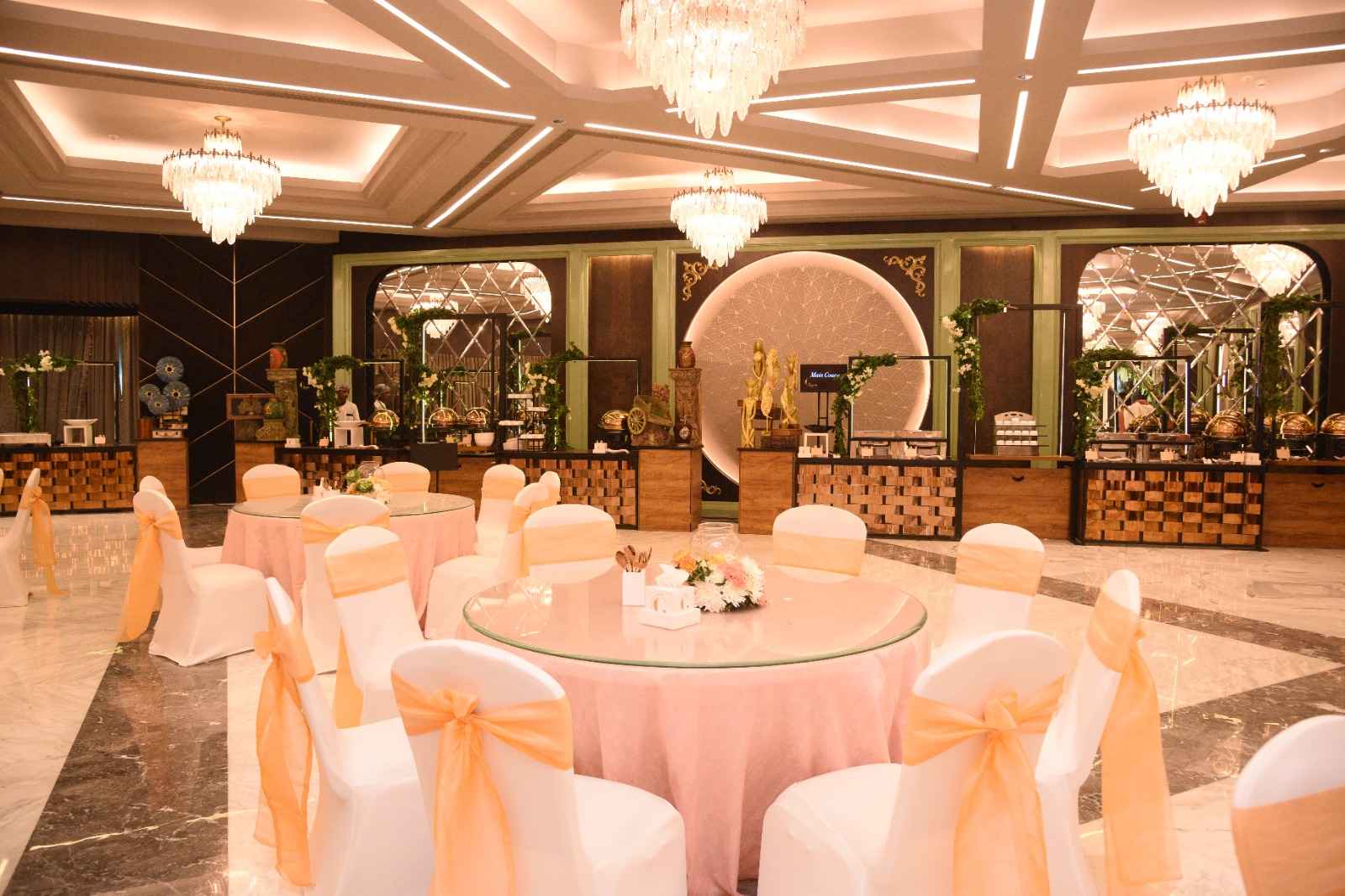 Anniversary Hall in Mahalaxmi